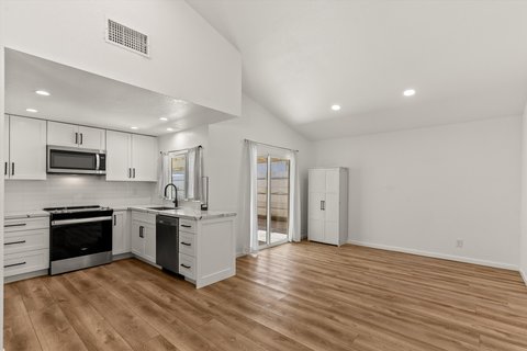 52438 Avenida Diaz, La Quinta, CA 92253 photo 9
