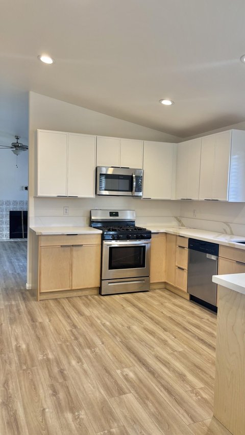 51555 Eisenhower Drive, La Quinta, CA 92253 photo 13