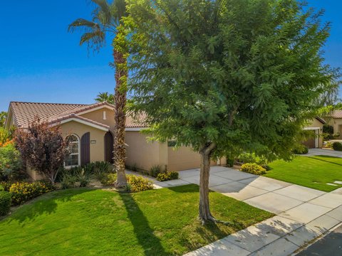 60224 Honeysuckle Street, La Quinta, CA 92253 photo 3