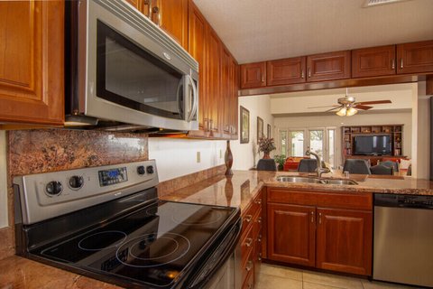 6110 Saint Andrews Plaza, Palm Springs, CA 92264 photo 13