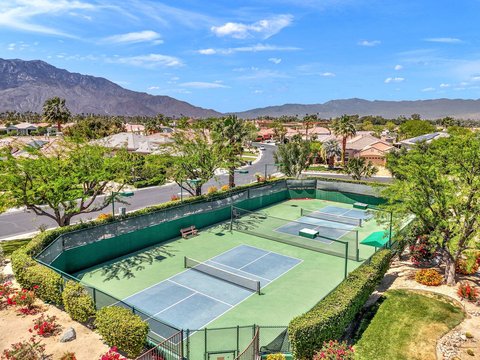 64 Via Las Flores, Rancho Mirage, CA 92270 photo 35