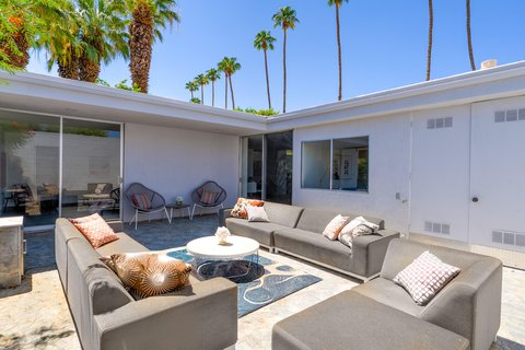 314 Desert Lakes Drive, Palm Springs, CA 92264 photo 17