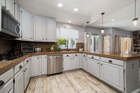 41945 Maryn Court, Palm Desert, CA 92211 photo 11