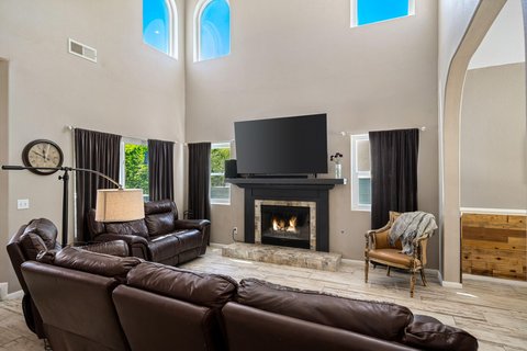 41945 Maryn Court, Palm Desert, CA 92211 photo 4