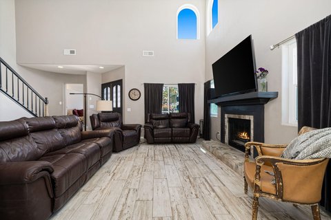 41945 Maryn Court, Palm Desert, CA 92211 photo 5