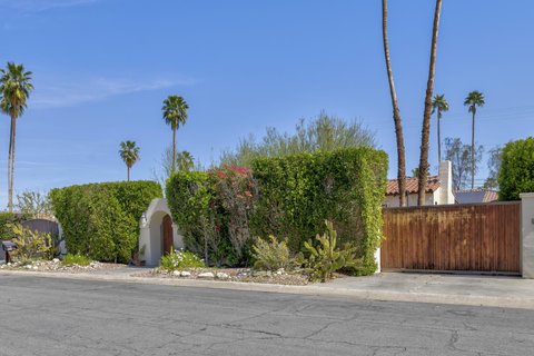 524 S Calle Ajo, Palm Springs, CA 92264 photo 9