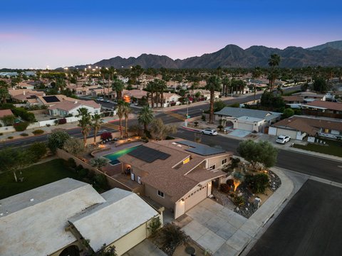 43260 Silktree Lane, Palm Desert, CA 92260 photo 2