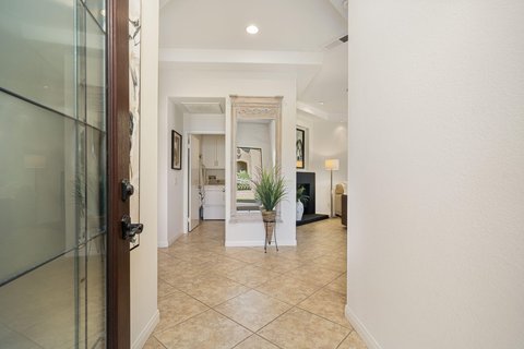 38819 Wisteria Drive, Palm Desert, CA 92211 photo 9