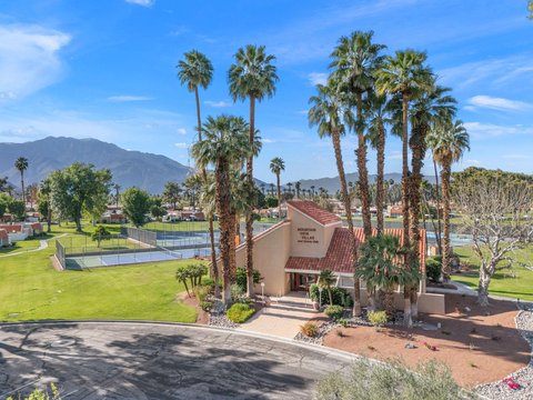 69738 Campana Court, Rancho Mirage, CA 92270 photo 3