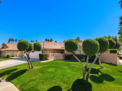 76915 Tricia Lane, Palm Desert, CA 92211 photo 2