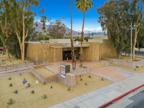 211 N Sunrise Way, Palm Springs, CA 92262 photo 9
