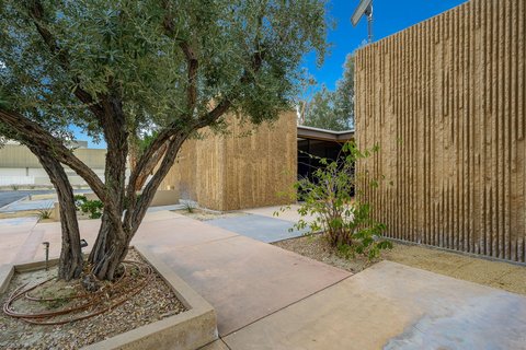 211 N Sunrise Way, Palm Springs, CA 92262 photo 10