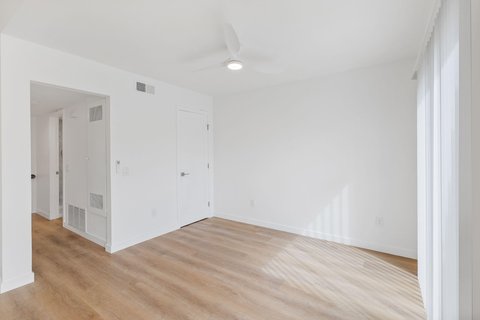 6117 Arroyo Road, 4, Palm Springs, CA 92264 photo 13