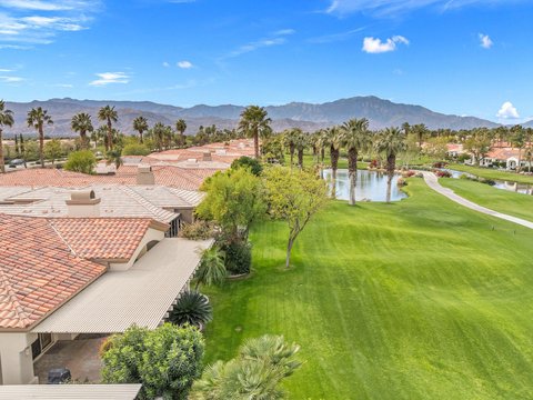 450 Gold Canyon Drive, Palm Desert, CA 92211 photo 2