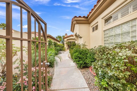450 Gold Canyon Drive, Palm Desert, CA 92211 photo 8