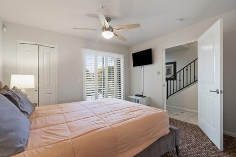 1018 Villorrio Drive N, Palm Springs, CA 92262 photo 15