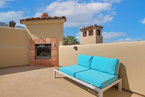 1018 Villorrio Drive N, Palm Springs, CA 92262 photo 20
