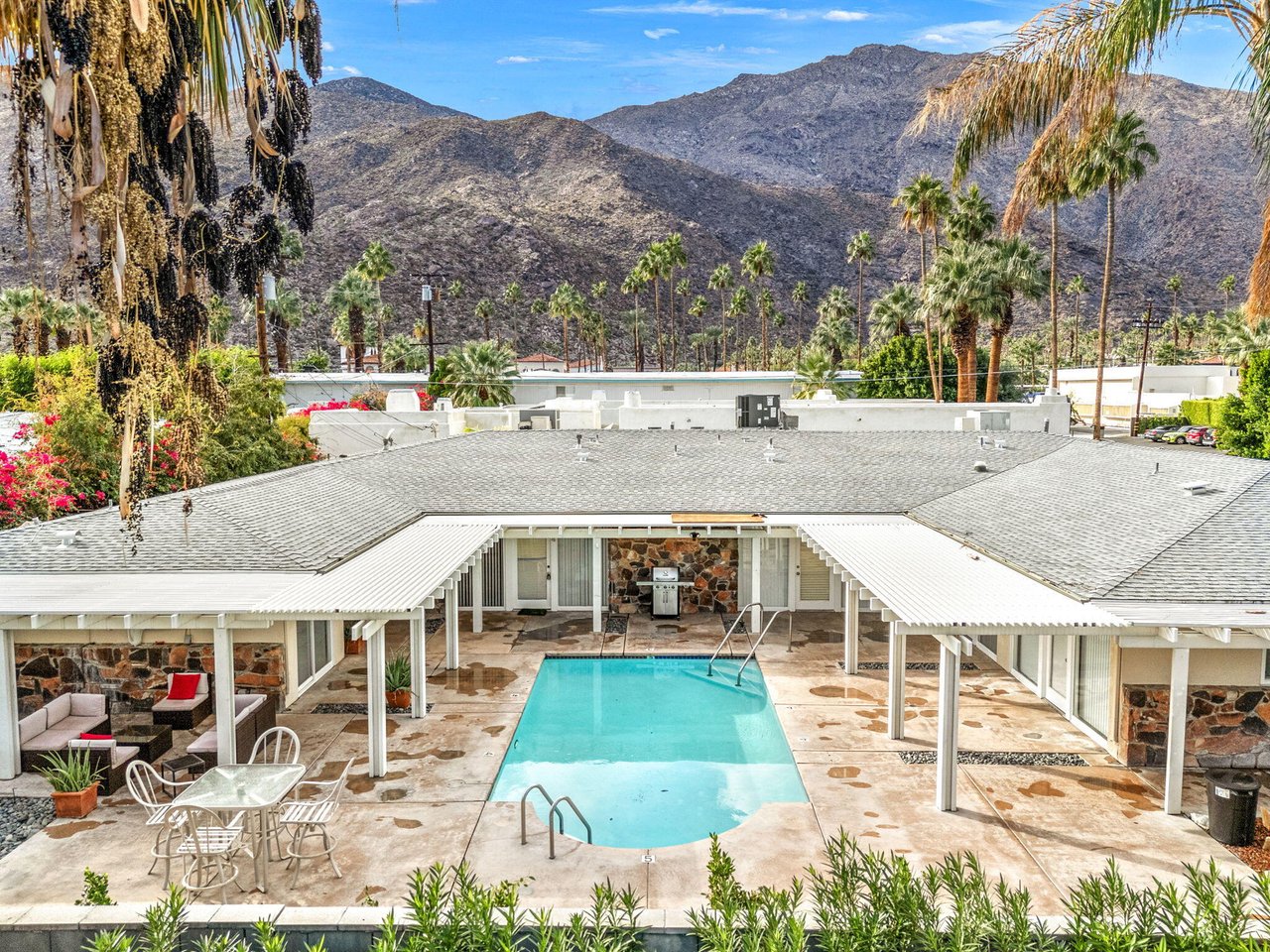 1425 VíA Soledad, Palm Springs, CA 92264