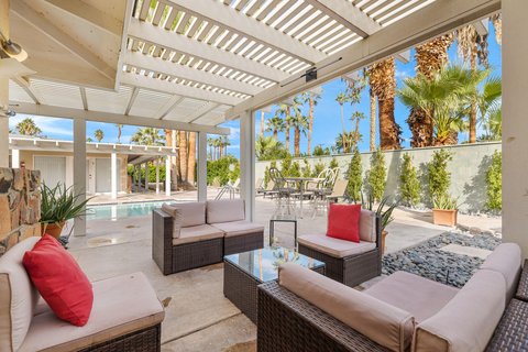1425 VíA Soledad, Palm Springs, CA 92264 photo 11