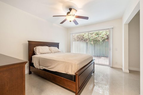 1425 VíA Soledad, Palm Springs, CA 92264 photo 17