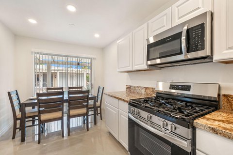 1425 VíA Soledad, Palm Springs, CA 92264 photo 19