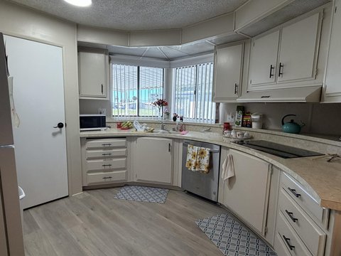 601 N Kirby Street, 557, Hemet, CA 92545 photo 10
