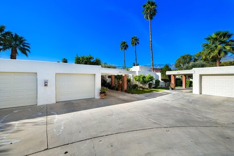 1683 Tam O Shanter Plaza, Palm Springs, CA 92264 photo 3