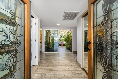 1683 Tam O Shanter Plaza, Palm Springs, CA 92264 photo 8