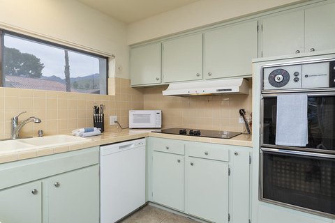 261 E La Verne Way, H, Palm Springs, CA 92264 photo 11