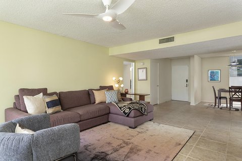 261 E La Verne Way, H, Palm Springs, CA 92264 photo 4