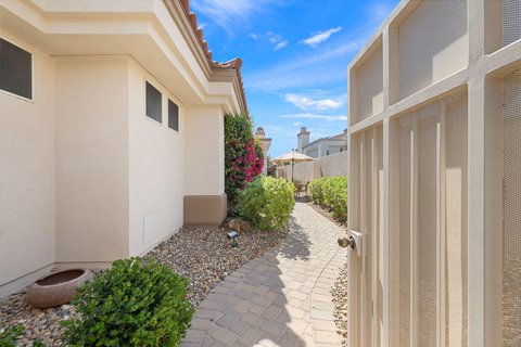 229 White Horse Trail, Palm Desert, CA 92211 photo 10