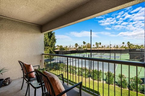 45720 Club Circle Drive, 285, Palm Desert, CA 92260 photo 22