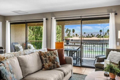 45720 Club Circle Drive, 285, Palm Desert, CA 92260 photo 4