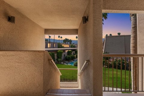 45720 Club Circle Drive, 285, Palm Desert, CA 92260 photo 7