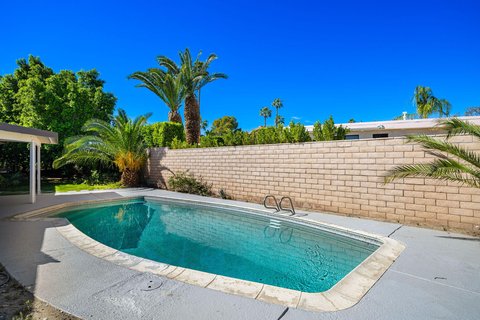 1374 E Madero Circle, Palm Springs, CA 92262 photo 27