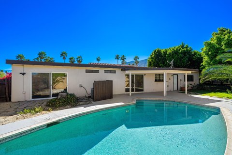 1374 E Madero Circle, Palm Springs, CA 92262 photo 28