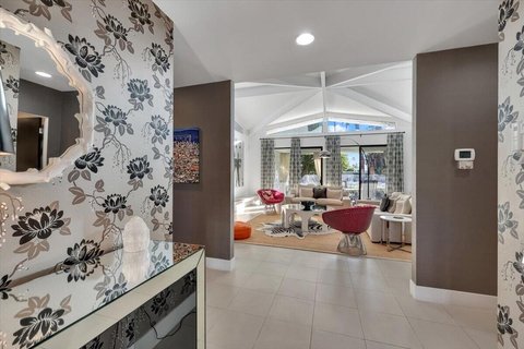2202 Madrona Drive, Palm Springs, CA 92264 photo 4