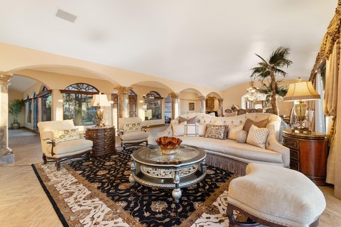 345 Crest Lake Drive, Palm Desert, CA 92211 photo 9