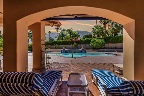 696 E Vereda Sur, Palm Springs, CA 92262 photo 7