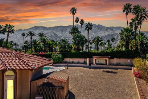 696 E Vereda Sur, Palm Springs, CA 92262 photo 8