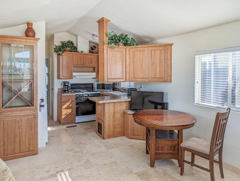 70200 Dillon Road, 328, Desert Hot Springs, CA 92241 photo 11