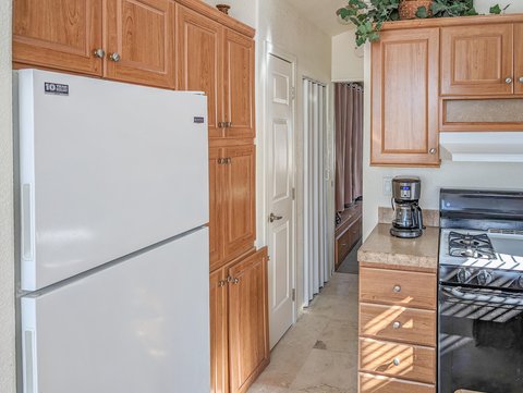 70200 Dillon Road, 328, Desert Hot Springs, CA 92241 photo 15