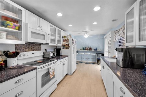 72303 Sommerset Drive, Palm Desert, CA 92260 photo 8