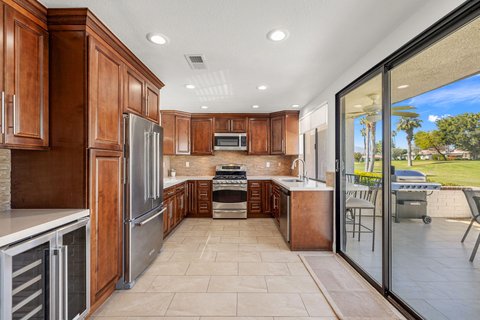 109 Torremolinos Drive, Rancho Mirage, CA 92270 photo 12