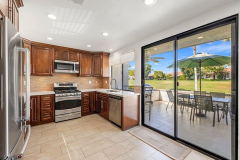 109 Torremolinos Drive, Rancho Mirage, CA 92270 photo 13