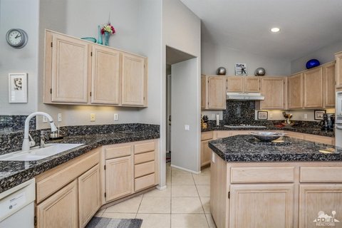 29709 W Laguna, Cathedral City, CA 92234 photo 6