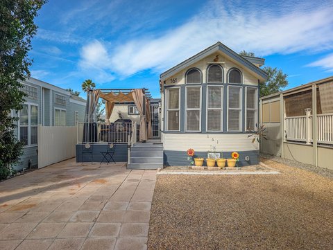 70200 Dillon Road, 161, Desert Hot Springs, CA 92241 photo 2
