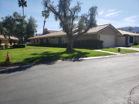 329 S Sierra Madre S, Palm Desert, CA 92260 photo 2