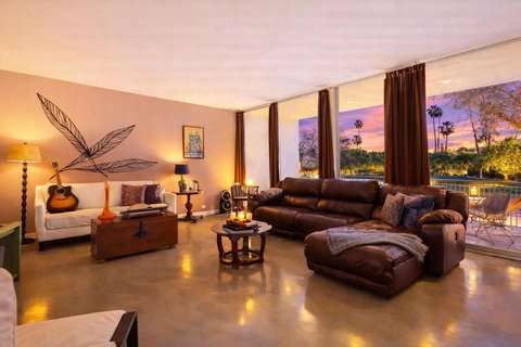465 Desert Lakes Drive, Palm Springs, CA 92264 photo 3