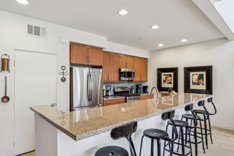 946 Oceo Circle S, Palm Springs, CA 92264 photo 13